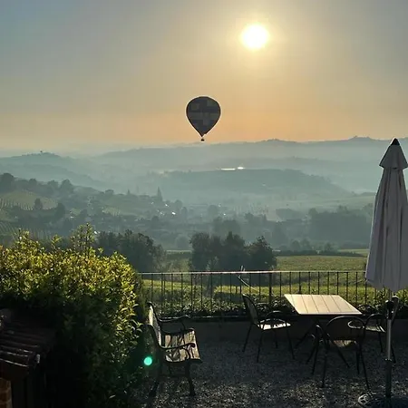 Sul Bric Dei Capalot Lejlighed La Morra