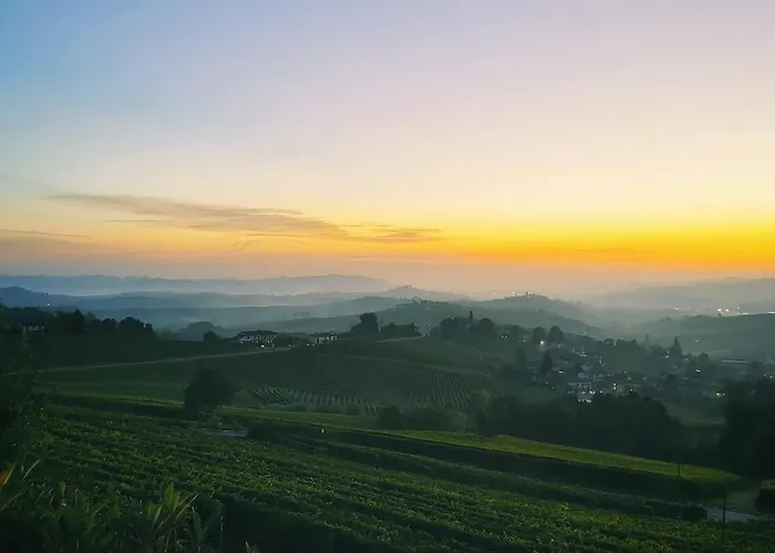 Sul Bric Dei Capalot Διαμέρισμα La Morra