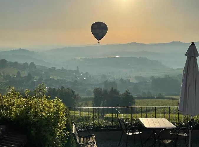 Sul Bric Dei Capalot Διαμέρισμα La Morra